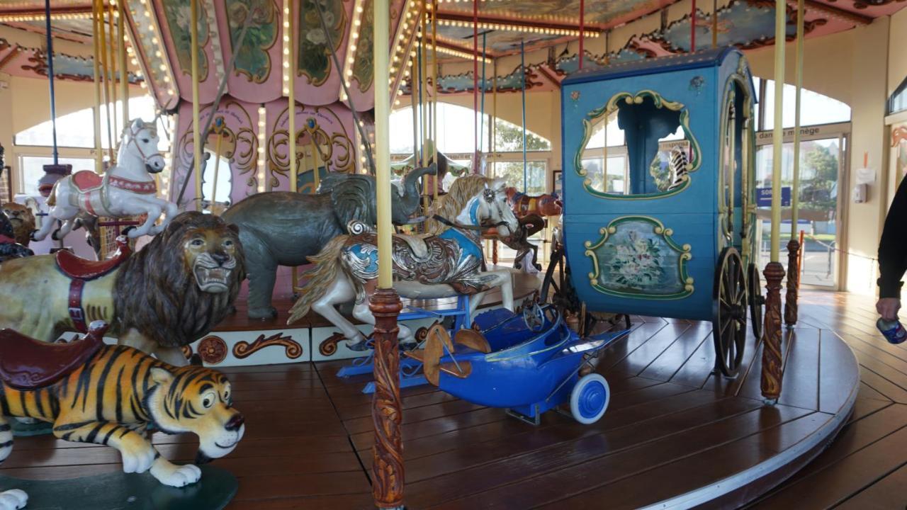 Апартаменты La Boussole Курсёль-сюр-Мер Экстерьер фото